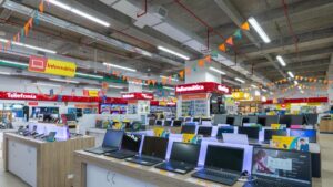 La estrategia del éxito de la empresa paisa de retail que está en 930 municipios del país