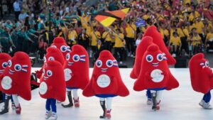 La llama de los Juegos Paralímpicos ilumina París | Diario El Luchador