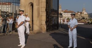 La princesa Leonor ingresará este jueves en la Escuela Naval de Marín en solitario y sin la presencia de Felipe VI