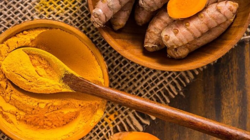 La receta con cúrcuma perfecta para comer entre horas y aprovechar todas sus propiedades