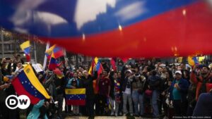 Liberan a 30 jóvenes presos tras presidenciales en Venezuela – DW – 01/09/2024