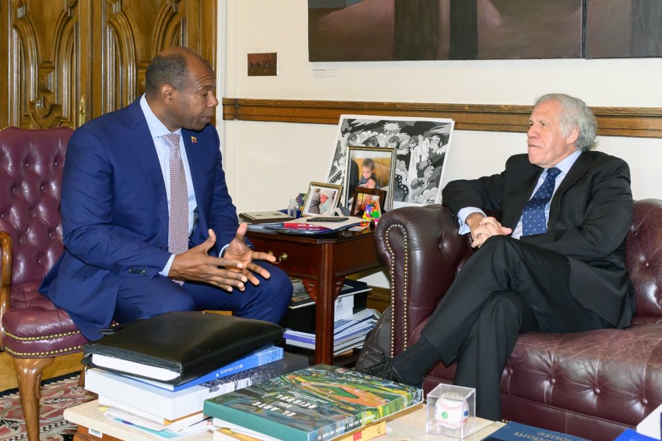 Luis Almagro acordó colaboración con exdirector del Sebin Manuel Cristopher Figuera
