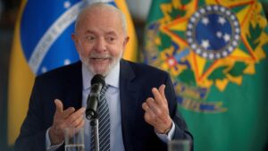 Lula califica a gobierno de Maduro de "muy desagradable" con "sesgo autoritario" pero no cree que sea dictadura