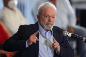 Lula no reconoce la supuesta victoria de Maduro pero tampoco la de la oposición (+Video)