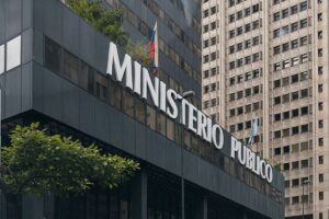 MP abre investigación contra MCM y González Urrutia
