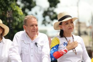 Machado llama a manifestarse el sábado en toda Venezuela contra resultado electoral