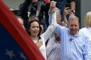 María Corina Machado insiste en la victoria de Edmundo González y llama al cese de la represión