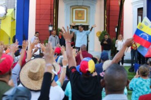 Más de 2 mil detenidos serán trasladados a Tocuyito y Tocorón, según Maduro