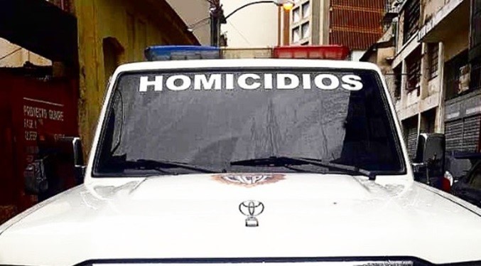 Mata accidentalmente de un disparo a su hermanita
