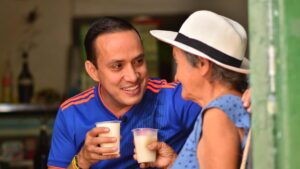 Mauricio Aguilar no aceptó cargos tras convenio cuestionado de plan de medios para mejorar su imagen como gobernador