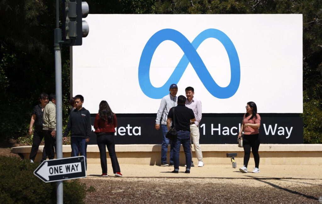 Meta gana 25 mil 834 mdd en el primer semestre del año, 91 por ciento más