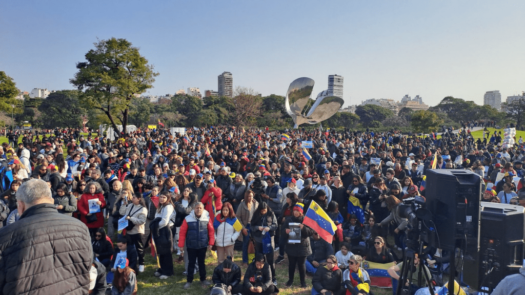 Miles de venezolanos marcharon en Palermo contra Nicolás Maduro