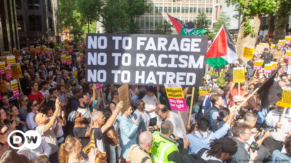Miles participan en protestas antirracistas en Reino Unido – DW – 10/08/2024