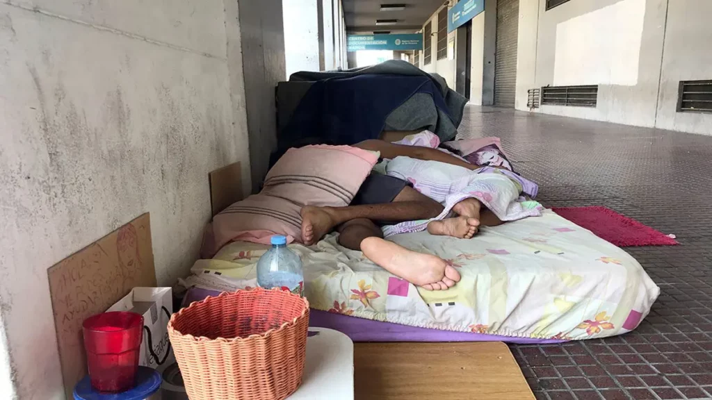 Mueren en un año 135 personas en situación de calle en Argentina