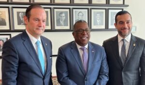 Nichols se reunió con el canciller de Panamá y valora los esfuerzos para “abordar la migración irregular y apoyar la democracia” en Venezuela - AlbertoNews