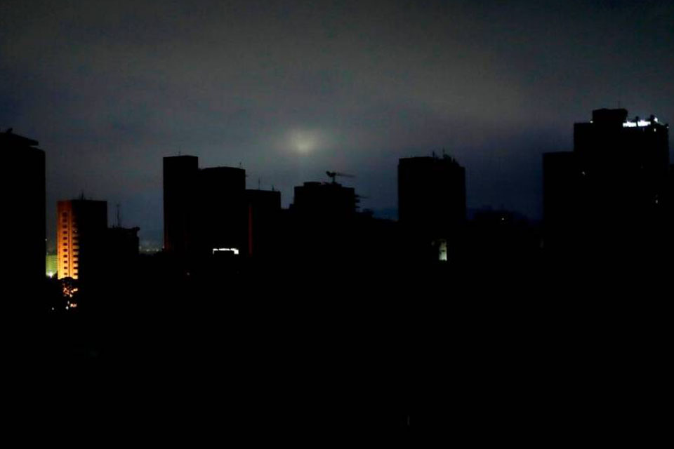Nuevo mega apagón afecta a toda Venezuela desde la madrugada de este viernes 30 de agosto