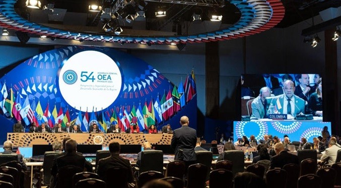 OEA aprueba resolución que pide publicar actas electorales
