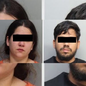 Pareja de venezolanos encerraron a su hijo en el carro y los detuvieron