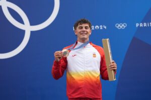 Pau Echaniz, medalla de bronce en K1 en París