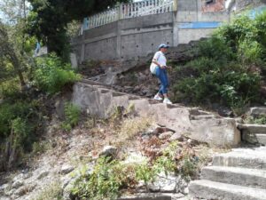 Piden reparar caminerías en Cerro Caído