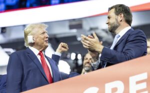 Plan de deportación masiva de Trump iniciaría con un millón de personas: JD Vance