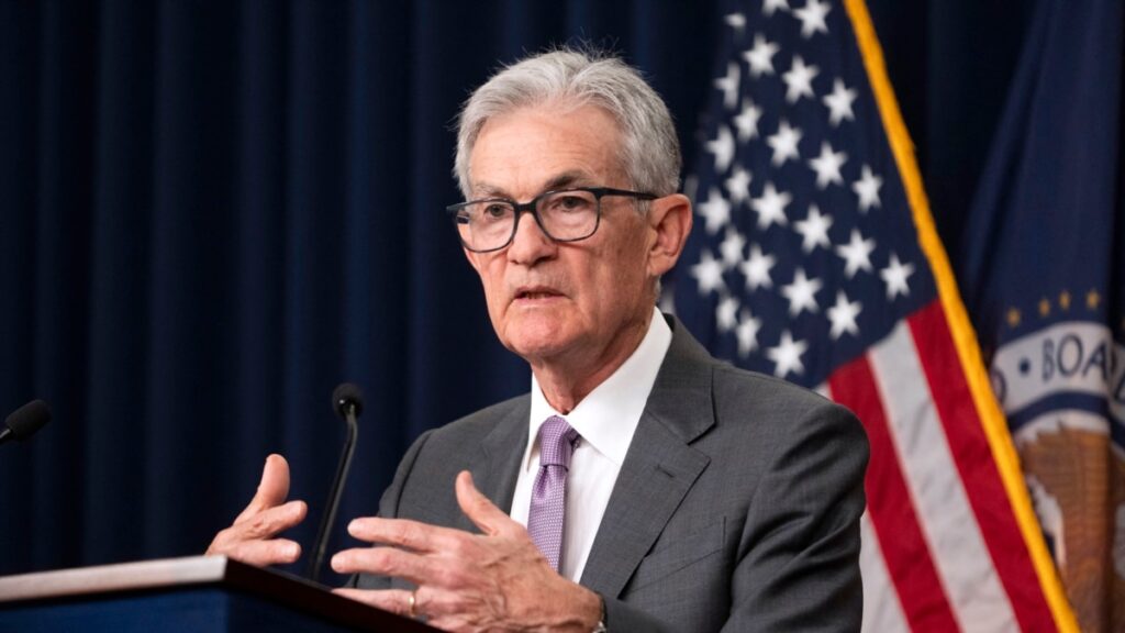 Powell de la Fed dice que "ha llegado el momento" de recortar las tasas de interés