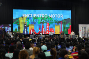 Presidente Maduro entrega 17 mil 620 financiamientos a emprendedores |