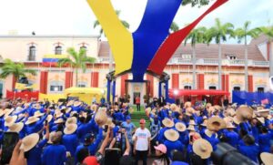Presidente Maduro realiza encuentro con productores y pescadores