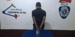 Preso por intentar despojar de su arma a un policía 