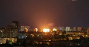 Reportan fuertes explosiones en Kiev: las autoridades ucranianas activaron las defensas antiaéreas