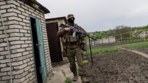 Rusia envió más tropas y armas para afrontar la incursión terrestre ucraniana