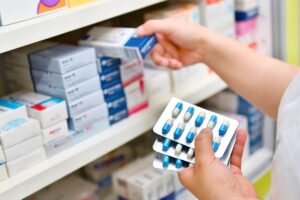 Se distribuyeron 146 millones de unidades: Sector farmacéutico creció un 42,22% en el primer semestre de 2024 - AlbertoNews
