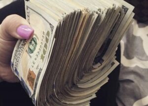 Seniat recaudó 1,8 millardos de dólares en julio