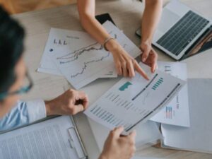 Servicios, la industria y el comercio, los que recibieron más crédito durante 2023 | Finanzas | Economía