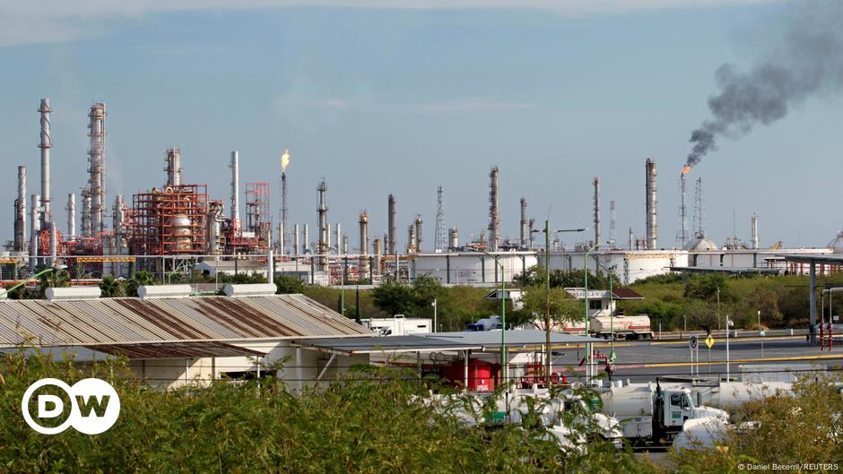 Sheinbaum refuerza apuesta de AMLO por combustibles fósiles – DW – 04/08/2024