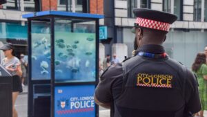 Siete obras en siete días: aparece una nueva pintura de Banksy en Londres - AlbertoNews