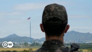 Soldado de Corea del Norte deserta a Corea del Sur a pie – DW – 20/08/2024