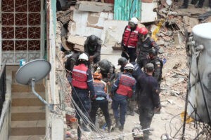 Suben a 8 los fallecidos por explosión de gas en Petare, según Héctor Rodríguez