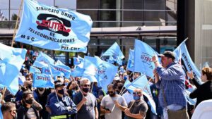 Sutel presentó un recurso de revocación y anulación en contra de la prestación de fibra óptica a privados