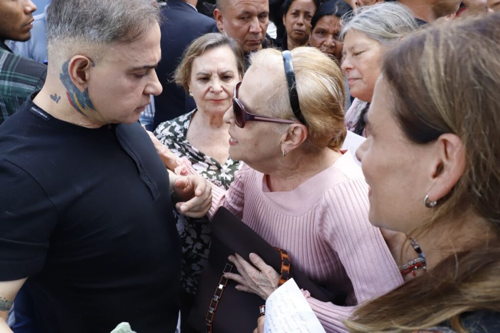 Tarek William Saab: “Las atenciones del Ministerio Público al pueblo ya superan el millón y medio de personas en 7 años” - AlbertoNews
