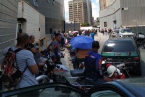 "Tenemos miedo, impotencia": Reclaman poca información sobre detenidos tras protestas