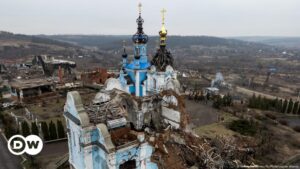 Ucrania, la prohibición de la Iglesia ortodoxa y la UE – DW – 28/08/2024