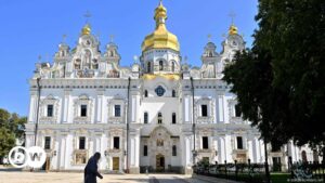 Ucrania prohibirá la Iglesia ortodoxa vinculada a Rusia – DW – 20/08/2024