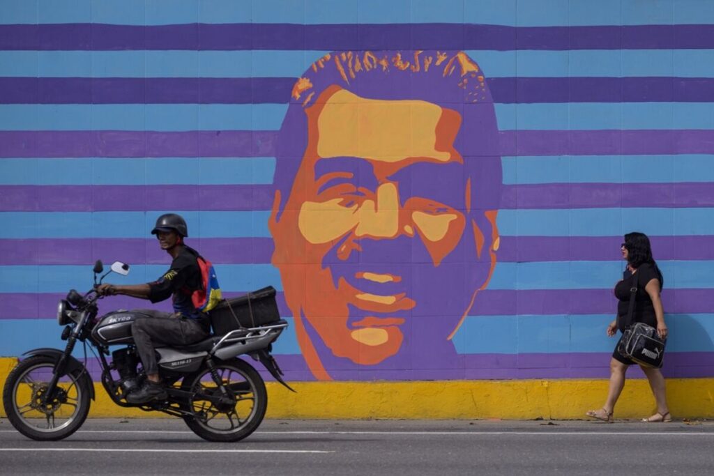 "Venezuela aumenta oferta de dólares en medio de frenesí de gasto electoral": Bloomberg