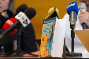 Venezuela repite patrón de acoso a la prensa de Cuba y Nicaragua