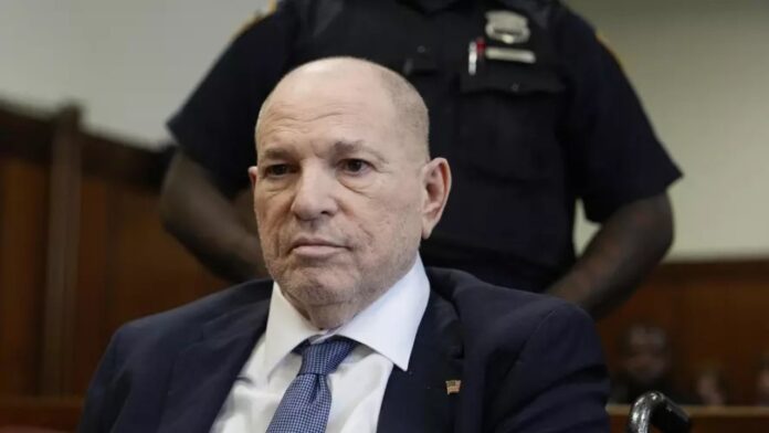 Weinstein seguirá en prisión en Nueva York por nuevo caso de abusos