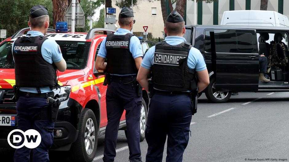 investigación por terrorismo tras ataque a sinagoga – DW – 24/08/2024