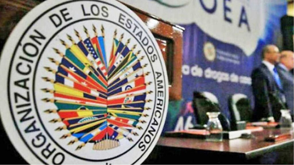 la OEA convocó a una reunión extraordinaria para analizar la situación en el país