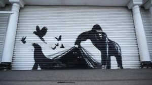 retiran la pintura en el Zoo de Londres para salvaguardarla