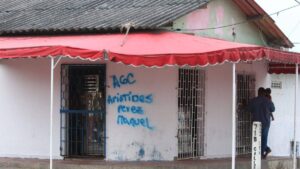ventas de tenderos bajan considerablemente por temas de extorsión